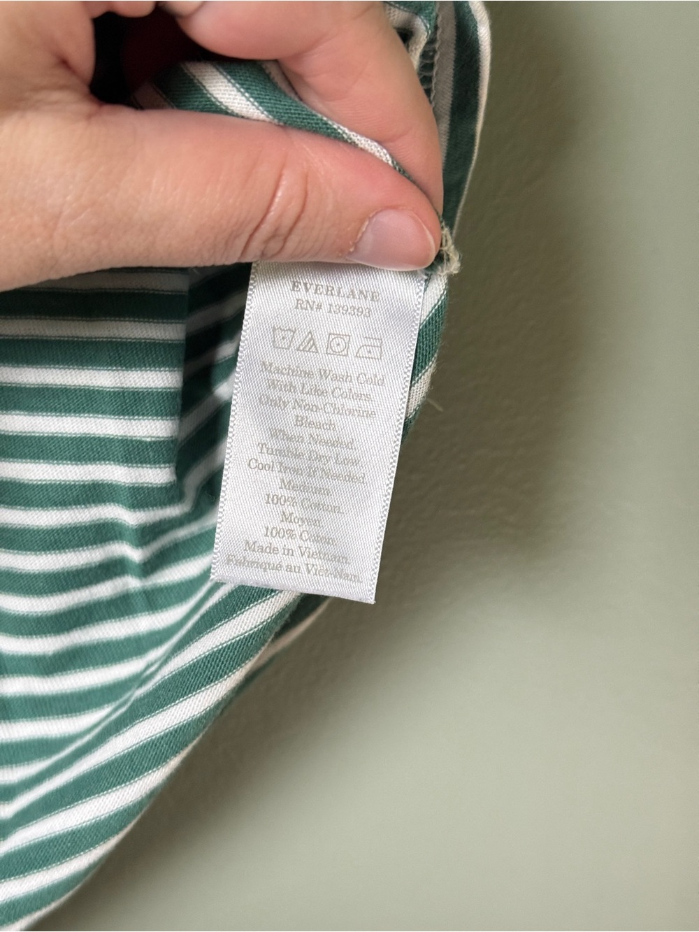Everlane - The Box-Cut Tee in Essential Cotton - Green/White Stripes - M - Picture 3 of 5